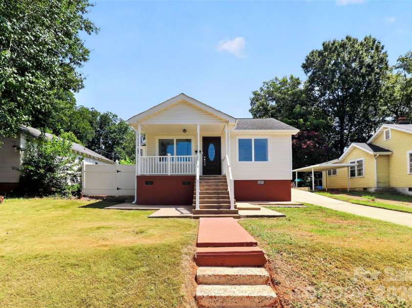 1142 Eisenhower Road, Rock Hill, SC 29730.  MLS# CAR4419721, YatesRealty ID 48754. 