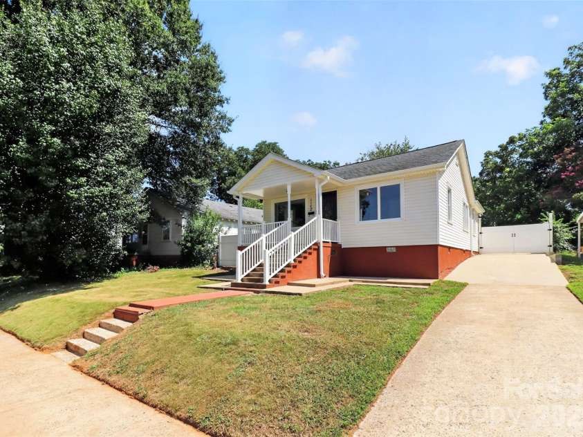 1142 Eisenhower Road, Rock Hill, SC 29730.  MLS# CAR4419721, YatesRealty ID 48754. 