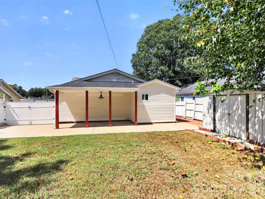 1142 Eisenhower Road, Rock Hill, SC 29730.  MLS# CAR4419721, YatesRealty ID 48754. 
