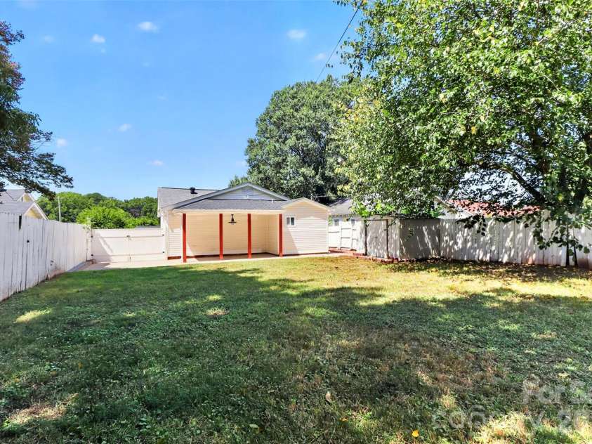 1142 Eisenhower Road, Rock Hill, SC 29730.  MLS# CAR4419721, YatesRealty ID 48754. 