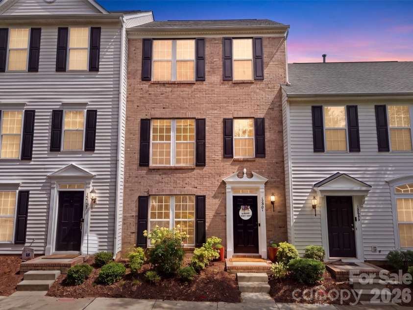 12801 Bullock Greenway Boulevard, Charlotte, NC 28277.  MLS# CAR4419411, YatesRealty ID 48756. 