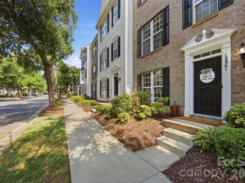 12801 Bullock Greenway Boulevard, Charlotte, NC 28277.  MLS# CAR4419411, YatesRealty ID 48756. 