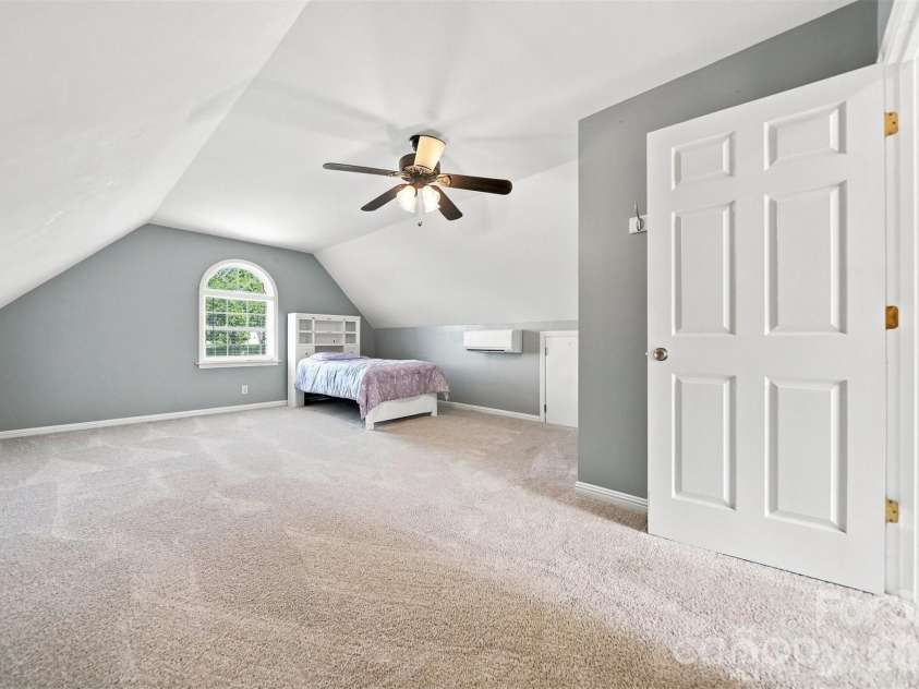 4948 Betty Drive, Hickory, NC 28601.  MLS# CAR4419644, YatesRealty ID 48758. 