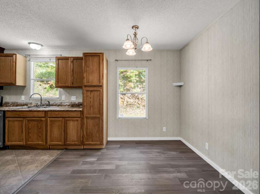 557 Sutton Mountain Ridge, Pisgah Forest, NC 28768.  MLS# CAR4419858, YatesRealty ID 48759. Dining Area