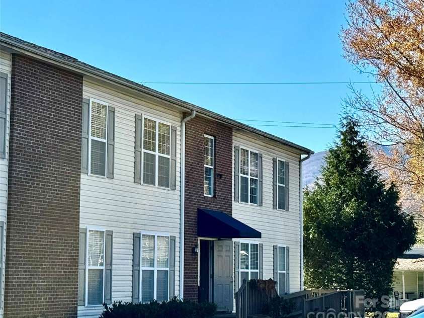 237 Camelot Drive, Waynesville, NC 28786.  MLS# CAR4317784, YatesRealty ID 4876. 