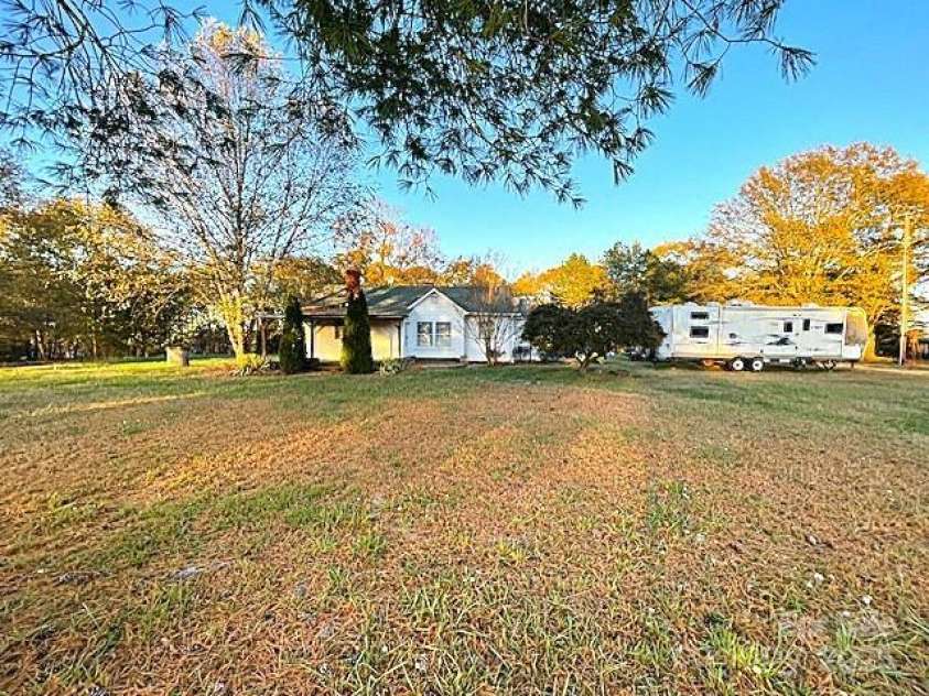 935 US 74 Business Highway, Ellenboro, NC 28040.  MLS# CAR4322509, YatesRealty ID 4876. 