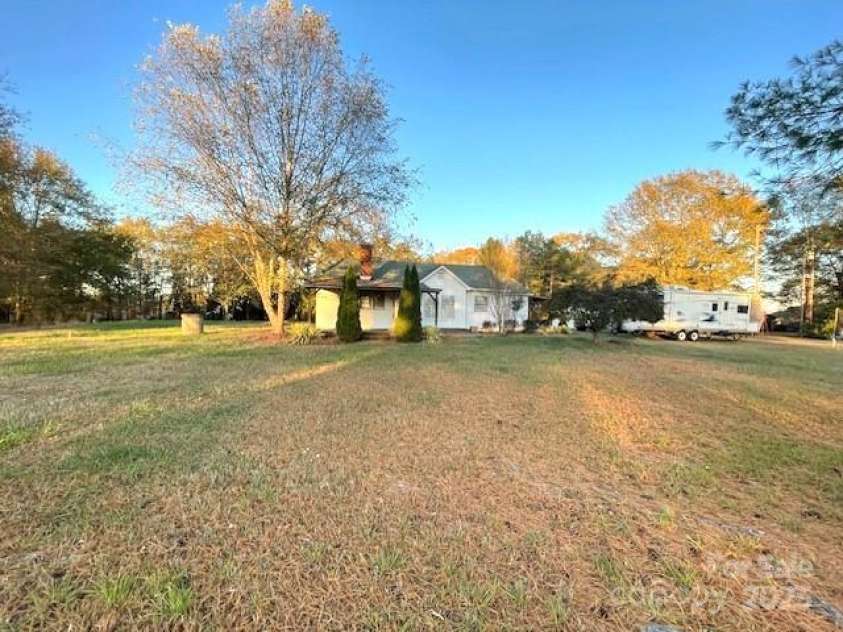 935 US 74 Business Highway, Ellenboro, NC 28040.  MLS# CAR4322509, YatesRealty ID 4876. 