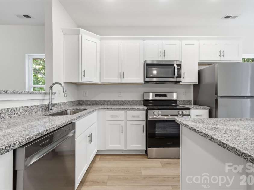 101 Swink Street, Concord, NC 28027.  MLS# CAR4420654, YatesRealty ID 48760. Kitchen