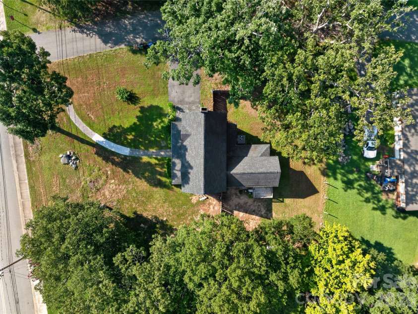 659 Main Street, Stanley, NC 28164.  MLS# CAR4419648, YatesRealty ID 48762. 