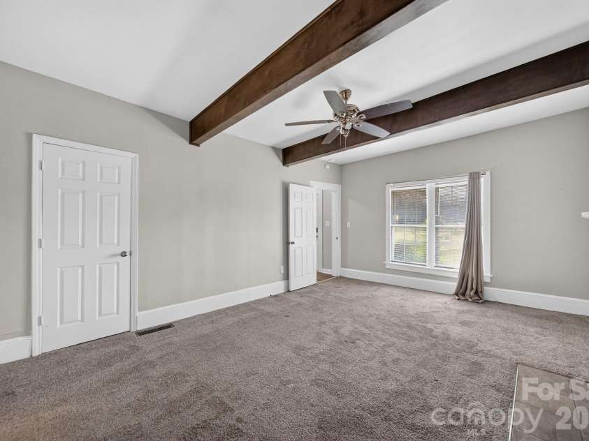 659 Main Street, Stanley, NC 28164.  MLS# CAR4419648, YatesRealty ID 48762. 