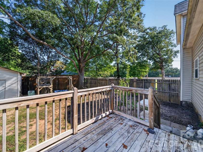 659 Main Street, Stanley, NC 28164.  MLS# CAR4419648, YatesRealty ID 48762. 