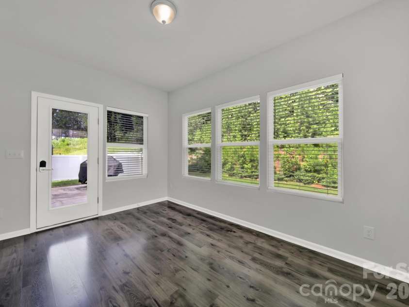 5121 Saddleback Drive, Mount Holly, NC 28120.  MLS# CAR4421137, YatesRealty ID 48763. 