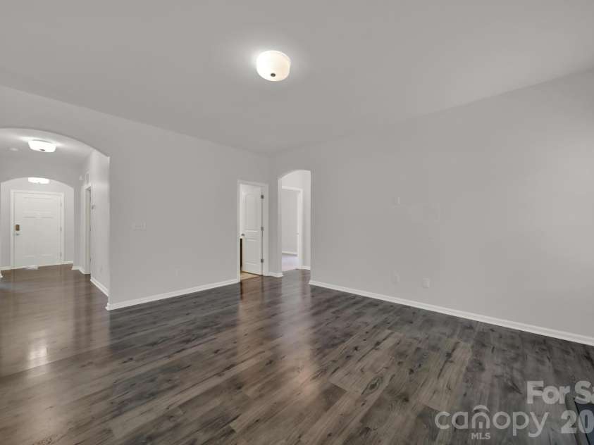 5121 Saddleback Drive, Mount Holly, NC 28120.  MLS# CAR4421137, YatesRealty ID 48763. 