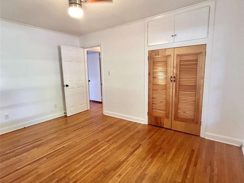 2255 Falmouth Road, Charlotte, NC 28205.  MLS# CAR4421108, YatesRealty ID 48764. 