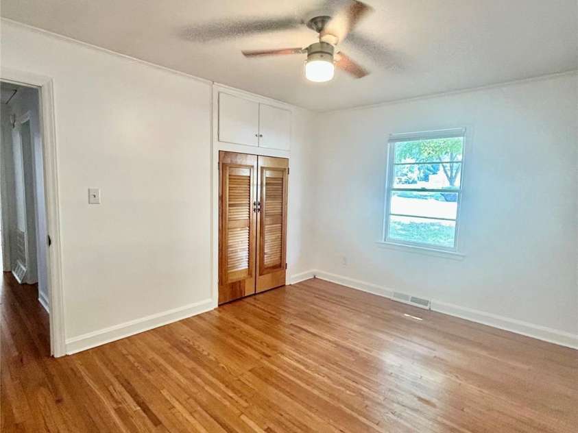 2255 Falmouth Road, Charlotte, NC 28205.  MLS# CAR4421108, YatesRealty ID 48764. 