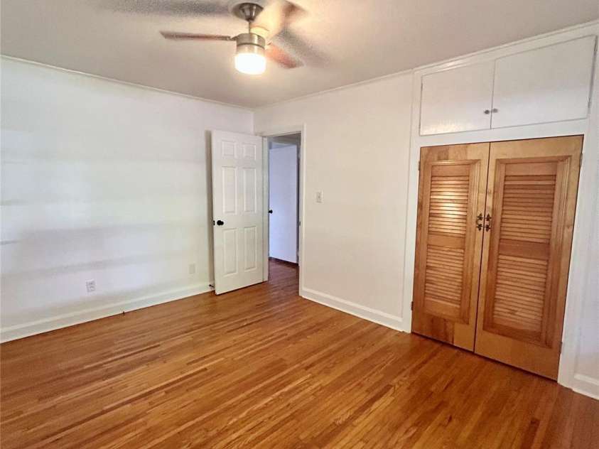 2255 Falmouth Road, Charlotte, NC 28205.  MLS# CAR4421108, YatesRealty ID 48764. 