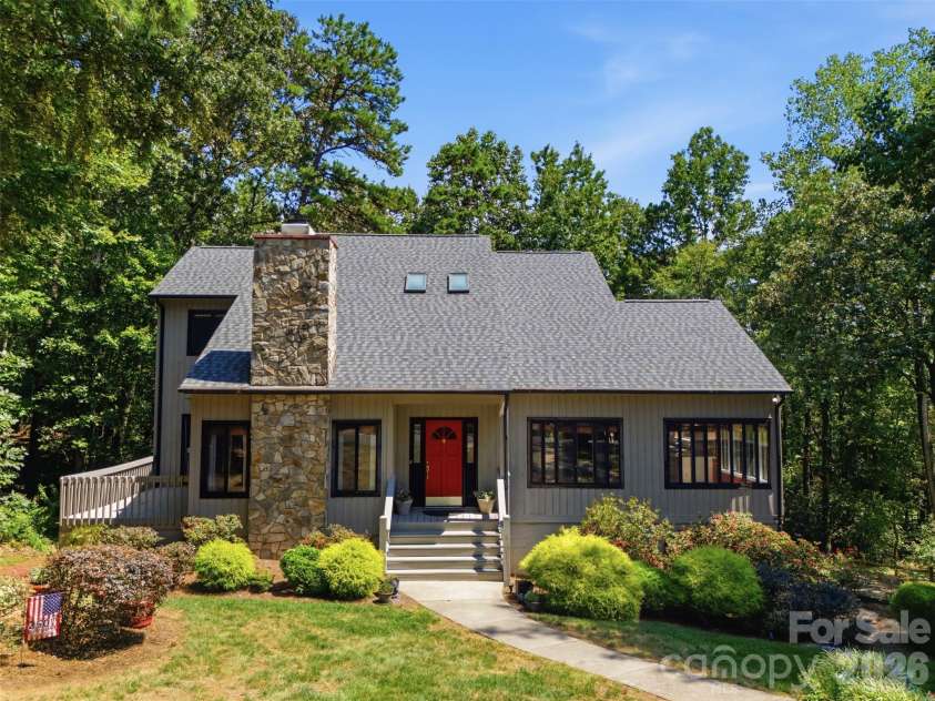 13432 Windward Cove, Charlotte, NC 28278.  MLS# CAR4419903, YatesRealty ID 48766. 