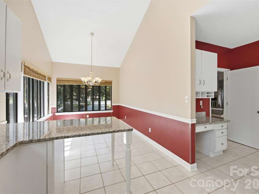13432 Windward Cove, Charlotte, NC 28278.  MLS# CAR4419903, YatesRealty ID 48766. 