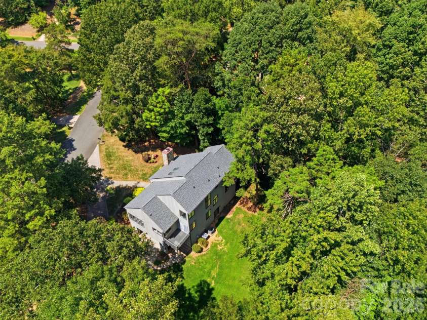 13432 Windward Cove, Charlotte, NC 28278.  MLS# CAR4419903, YatesRealty ID 48766. 