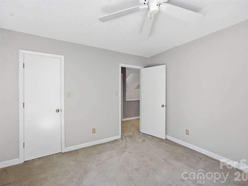 13432 Windward Cove, Charlotte, NC 28278.  MLS# CAR4419903, YatesRealty ID 48766. Bedroom #3