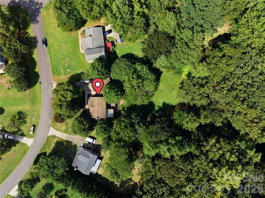 2709 Stockwood Drive, Gastonia, NC 28056.  MLS# CAR4417564, YatesRealty ID 48768. 