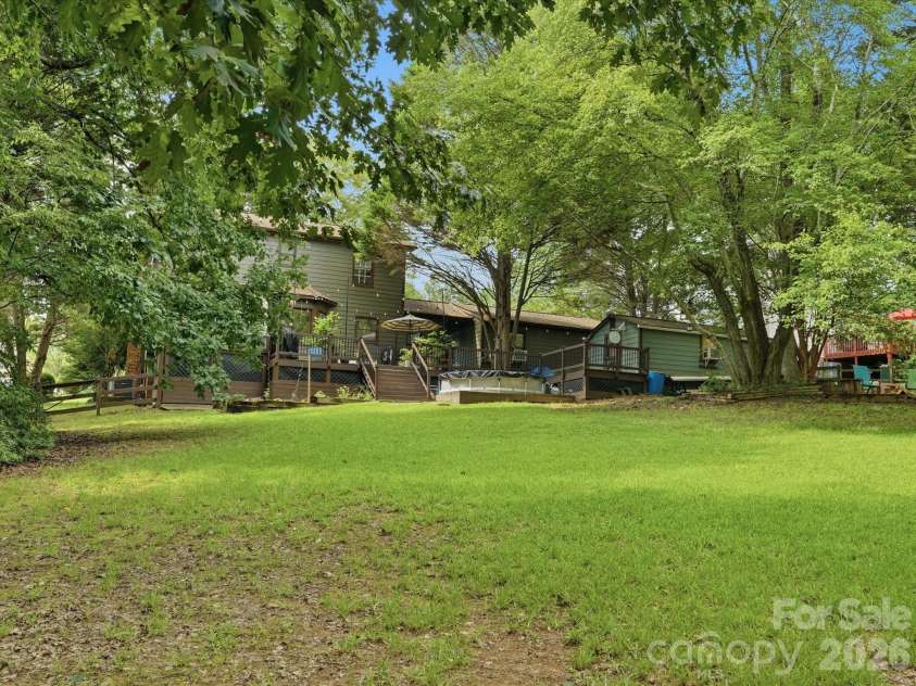 2709 Stockwood Drive, Gastonia, NC 28056.  MLS# CAR4417564, YatesRealty ID 48768. Privacy