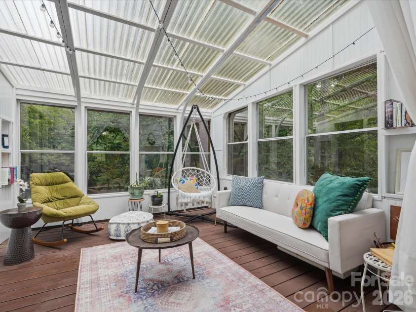 2709 Stockwood Drive, Gastonia, NC 28056.  MLS# CAR4417564, YatesRealty ID 48768. Sunroom