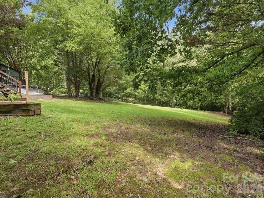 2709 Stockwood Drive, Gastonia, NC 28056.  MLS# CAR4417564, YatesRealty ID 48768. Usable space in backyard