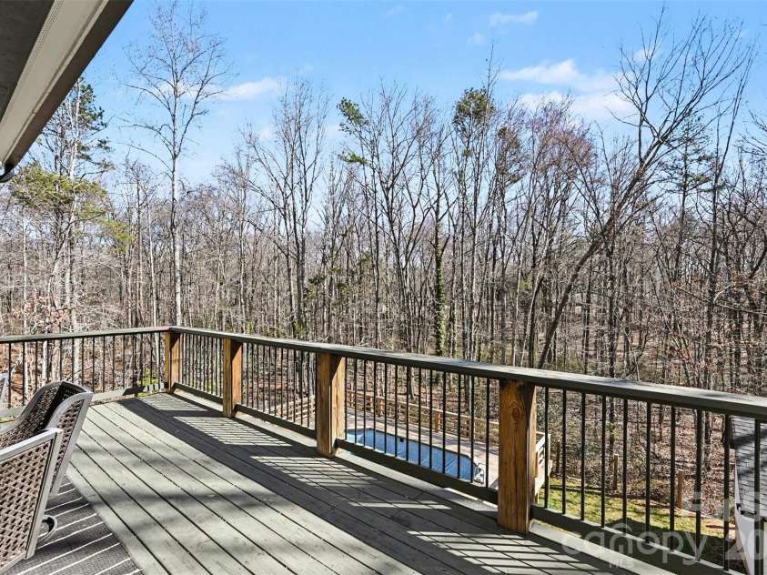 15200 August Lane, Charlotte, NC 28227.  MLS# CAR4350739, YatesRealty ID 4877. 
