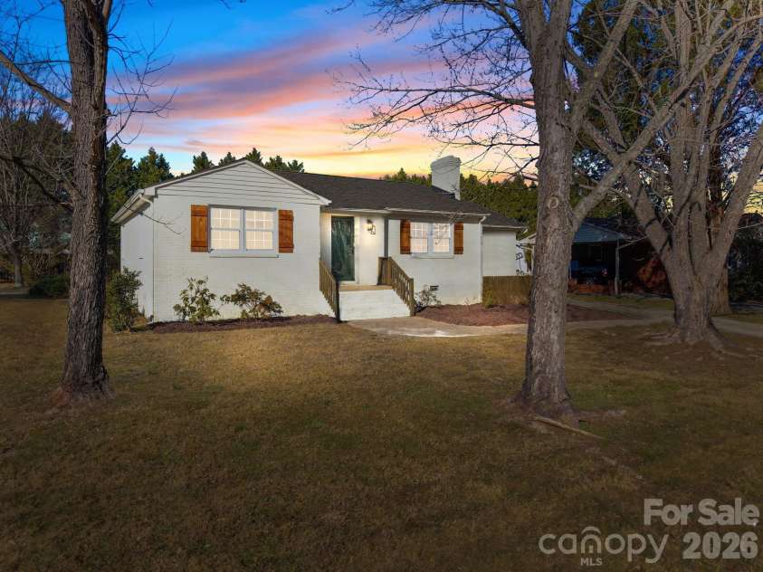 1950 Rosemont Street, Salisbury, NC 28144.  MLS# CAR4340334, YatesRealty ID 4877. 