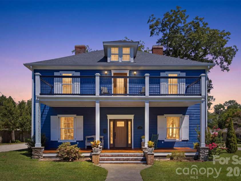 211 Jefferson Street, York, SC 29745.  MLS# CAR4419991, YatesRealty ID 48770. 