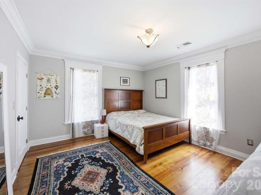 211 Jefferson Street, York, SC 29745.  MLS# CAR4419991, YatesRealty ID 48770. 