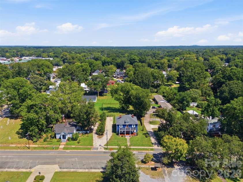 211 Jefferson Street, York, SC 29745.  MLS# CAR4419991, YatesRealty ID 48770. 