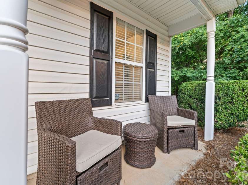 11319 Morgan Valley Lane, Charlotte, NC 28270.  MLS# CAR4418759, YatesRealty ID 48774. 