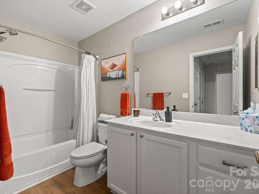 11319 Morgan Valley Lane, Charlotte, NC 28270.  MLS# CAR4418759, YatesRealty ID 48774. 