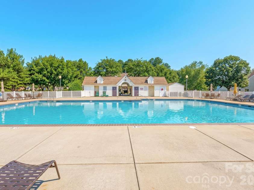 11319 Morgan Valley Lane, Charlotte, NC 28270.  MLS# CAR4418759, YatesRealty ID 48774. 