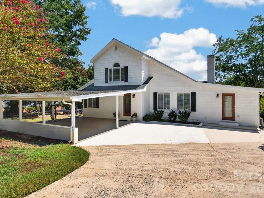 745 Anchor Road, Norwood, NC 28128.  MLS# CAR4419200, YatesRealty ID 48776. Front