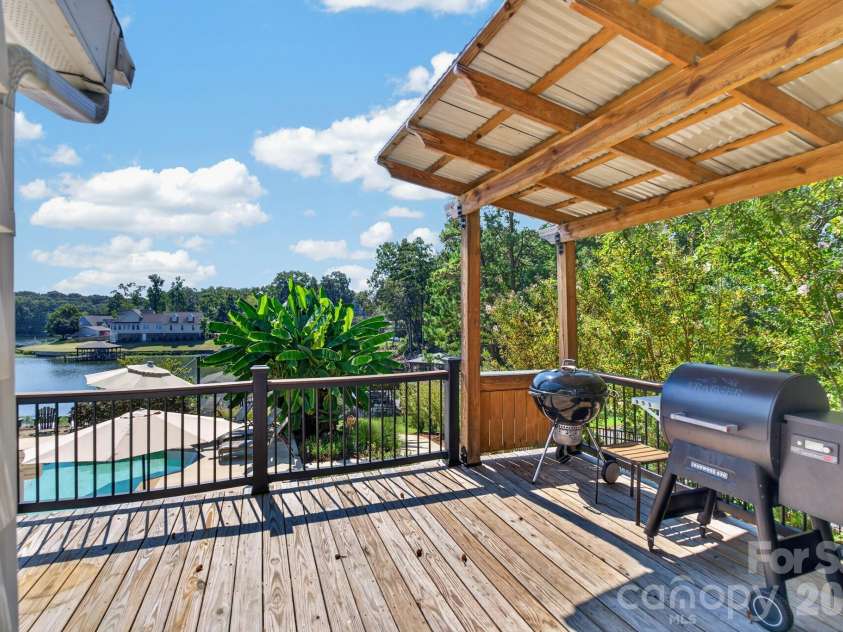 745 Anchor Road, Norwood, NC 28128.  MLS# CAR4419200, YatesRealty ID 48776. Grilling Deck