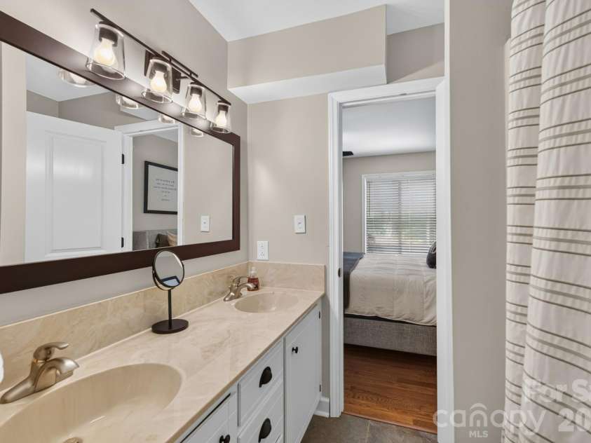 745 Anchor Road, Norwood, NC 28128.  MLS# CAR4419200, YatesRealty ID 48776. Main Floor Bathroom