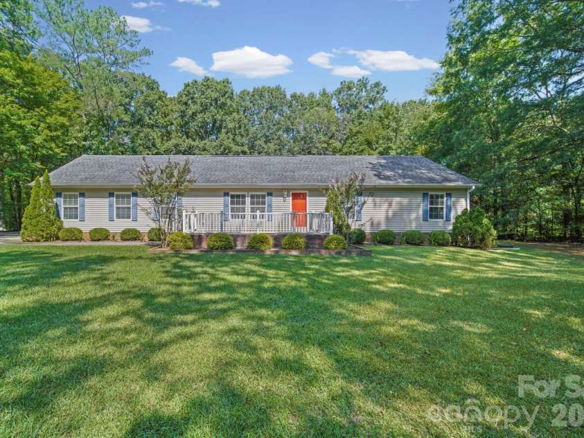 2006 Waxhaw Highway, Monroe, NC 28112.  MLS# CAR4419385, YatesRealty ID 48777. 