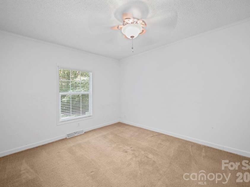 2006 Waxhaw Highway, Monroe, NC 28112.  MLS# CAR4419385, YatesRealty ID 48777. Bed 4