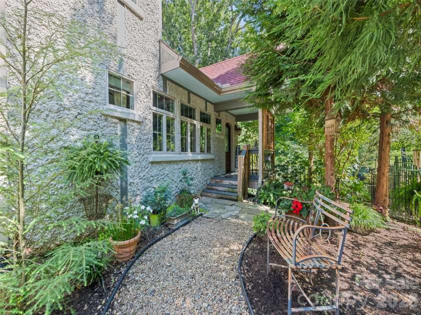 379 Holston Village Road, Waynesville, NC 28786.  MLS# CAR4419327, YatesRealty ID 48778. 