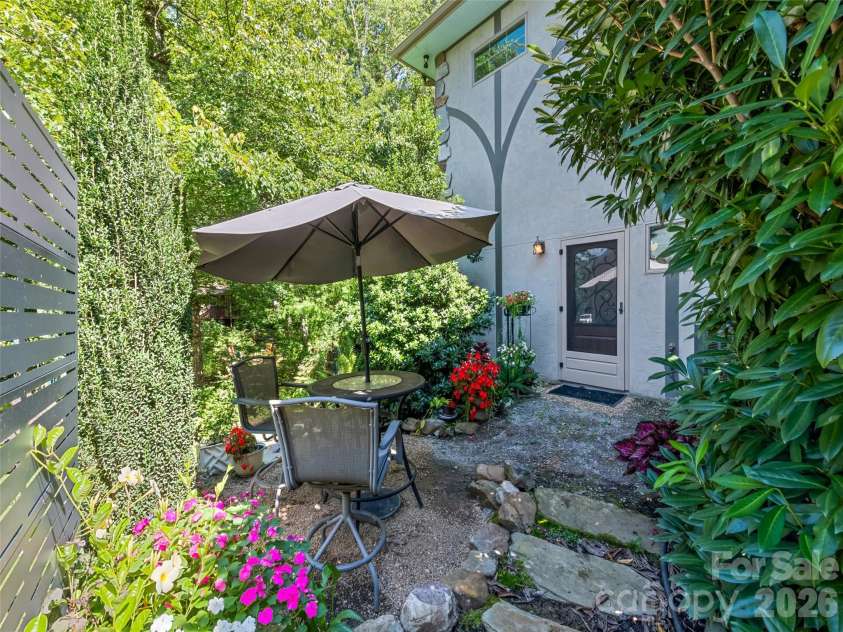 379 Holston Village Road, Waynesville, NC 28786.  MLS# CAR4419327, YatesRealty ID 48778. 