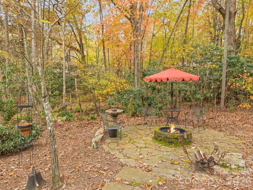 379 Holston Village Road, Waynesville, NC 28786.  MLS# CAR4419327, YatesRealty ID 48778. 