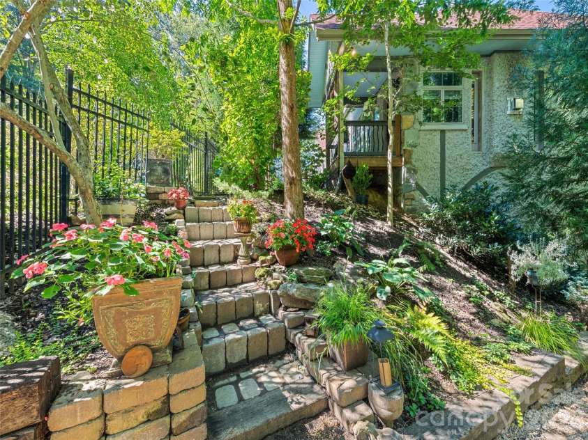 379 Holston Village Road, Waynesville, NC 28786.  MLS# CAR4419327, YatesRealty ID 48778. 