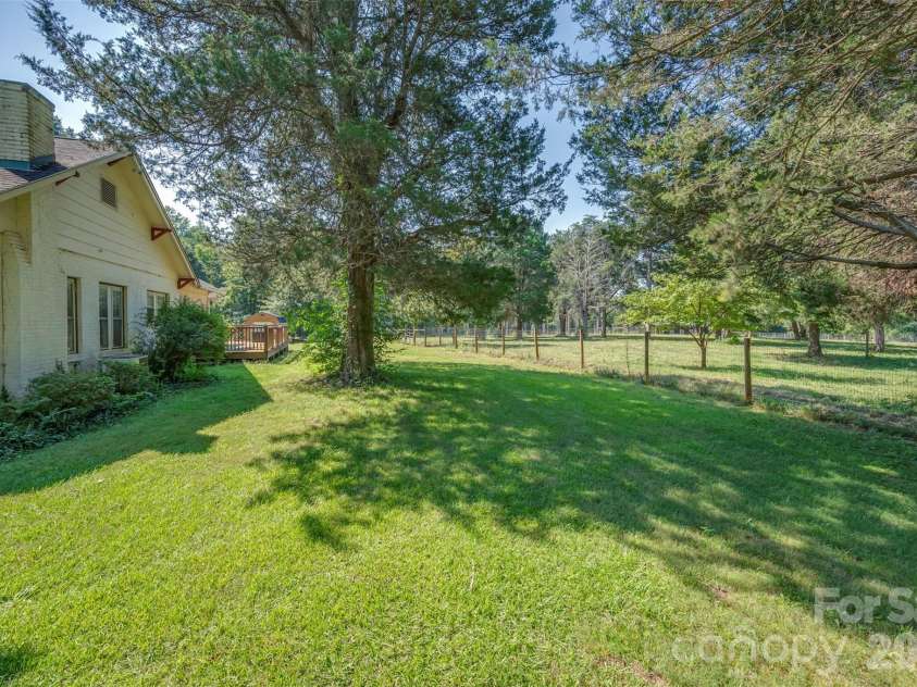 241 Poors Ford Road, Rutherfordton, NC 28139.  MLS# CAR4418400, YatesRealty ID 48779. 