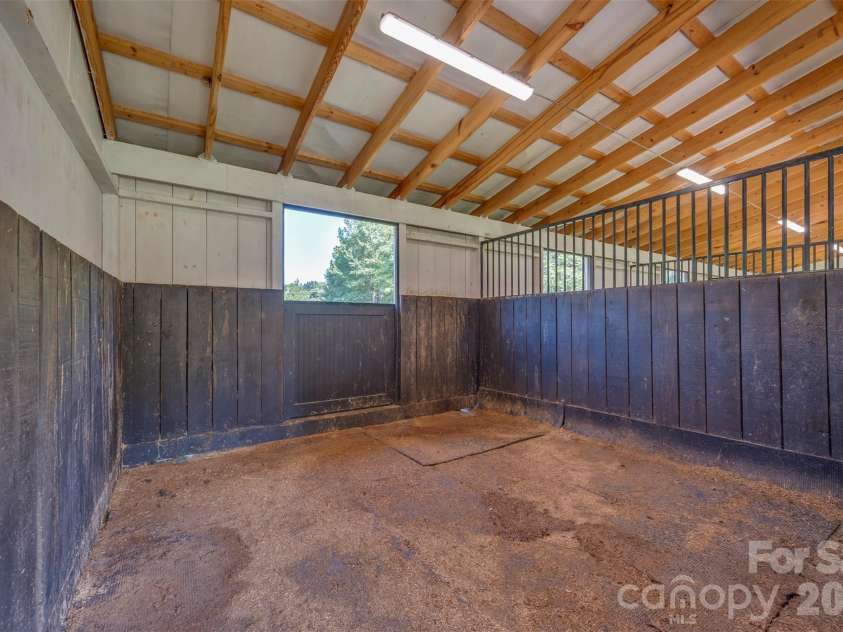 241 Poors Ford Road, Rutherfordton, NC 28139.  MLS# CAR4418400, YatesRealty ID 48779. 