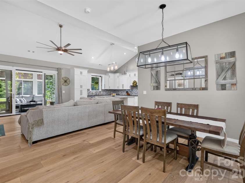 7342 Milan Drive, Huntersville, NC 28078.  MLS# CAR4418830, YatesRealty ID 48780. 
