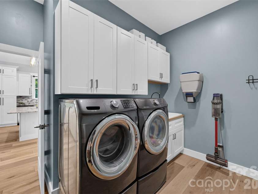 7342 Milan Drive, Huntersville, NC 28078.  MLS# CAR4418830, YatesRealty ID 48780. 