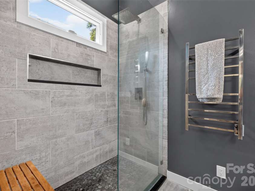 7342 Milan Drive, Huntersville, NC 28078.  MLS# CAR4418830, YatesRealty ID 48780. 